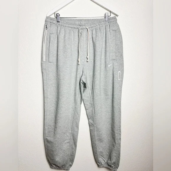 Nike Dri-FIT Standard Issue Joggers Pants Gray Mens Size XL - Picture 4 of 16